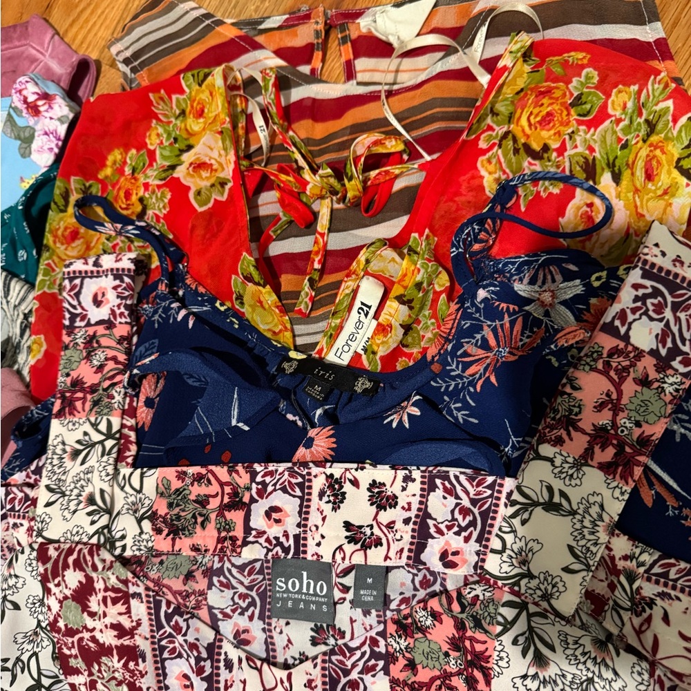 9 Piece Blouse Bundle Size Medium - image 3